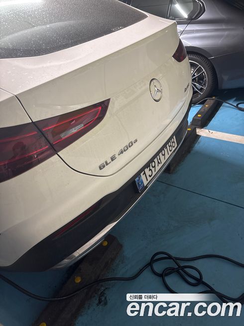 Mercedes-Benz GLE-Class 2025