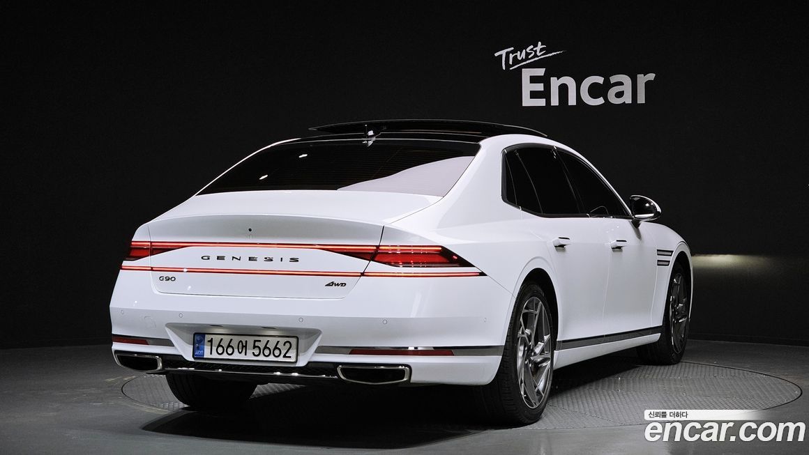 Genesis G90 2023