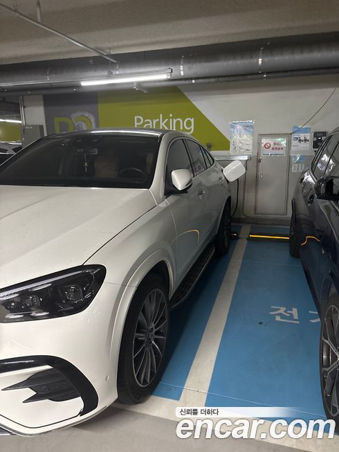 Mercedes-Benz GLE-Class 2025