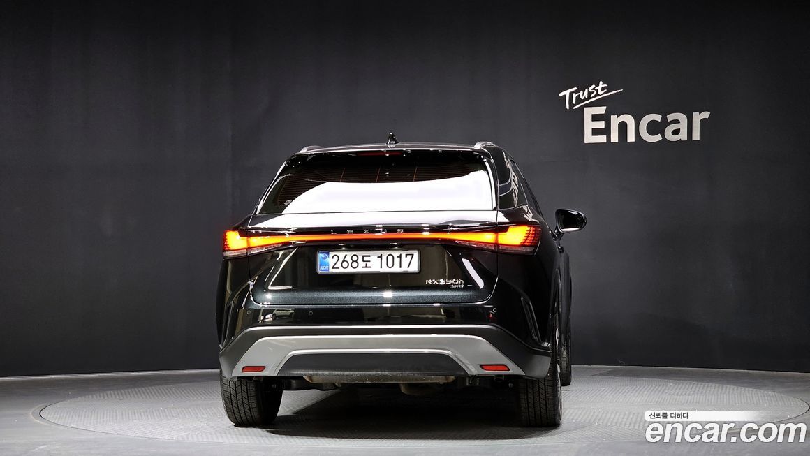 Lexus RX 2025