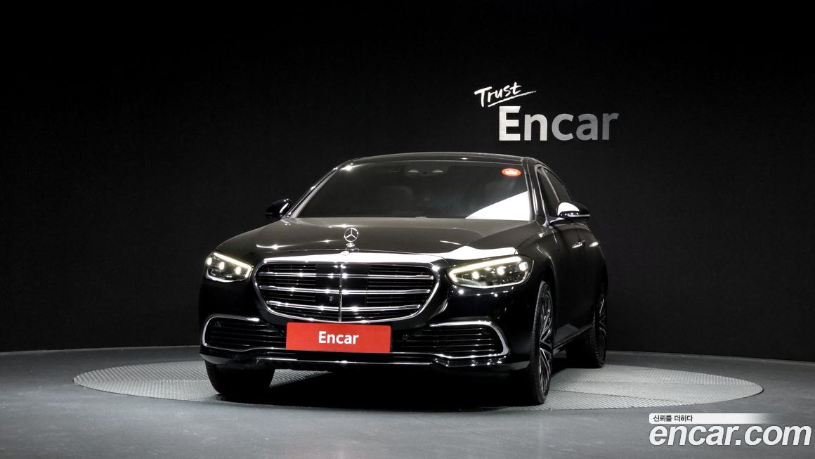 Mercedes-Benz S-Class 2022