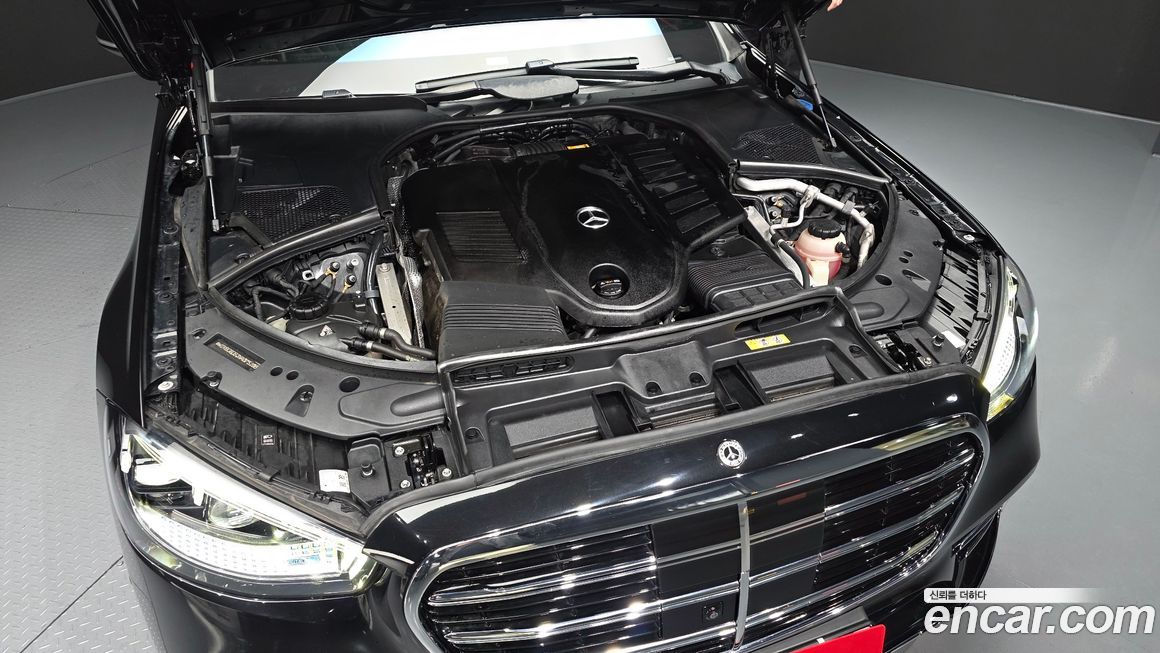 Mercedes-Benz S-Class 2022