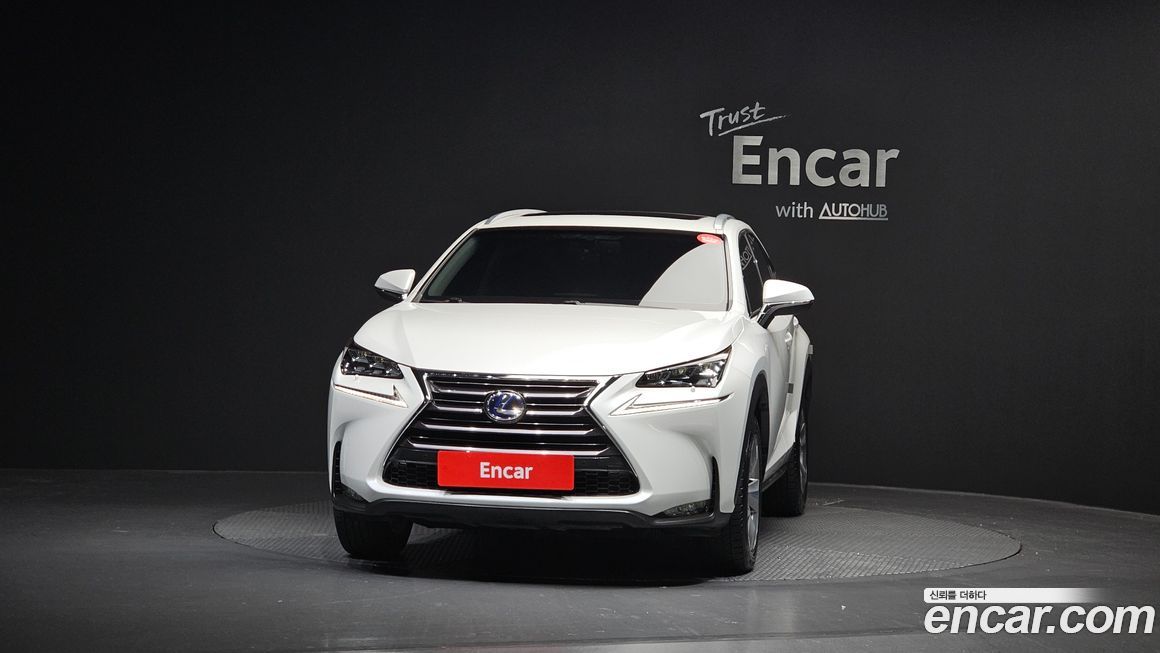 Lexus NX 2015