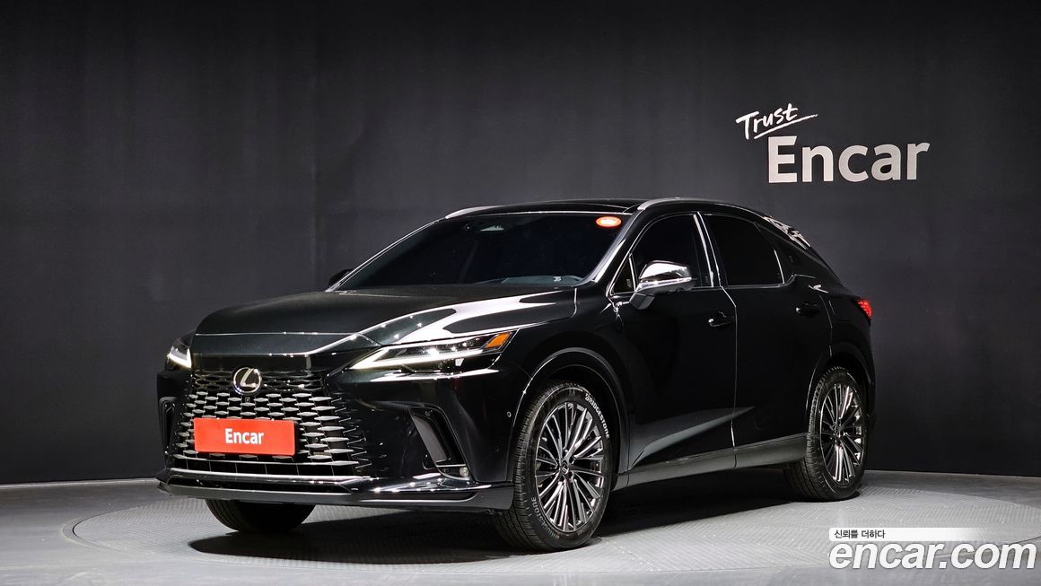 Lexus RX 2025