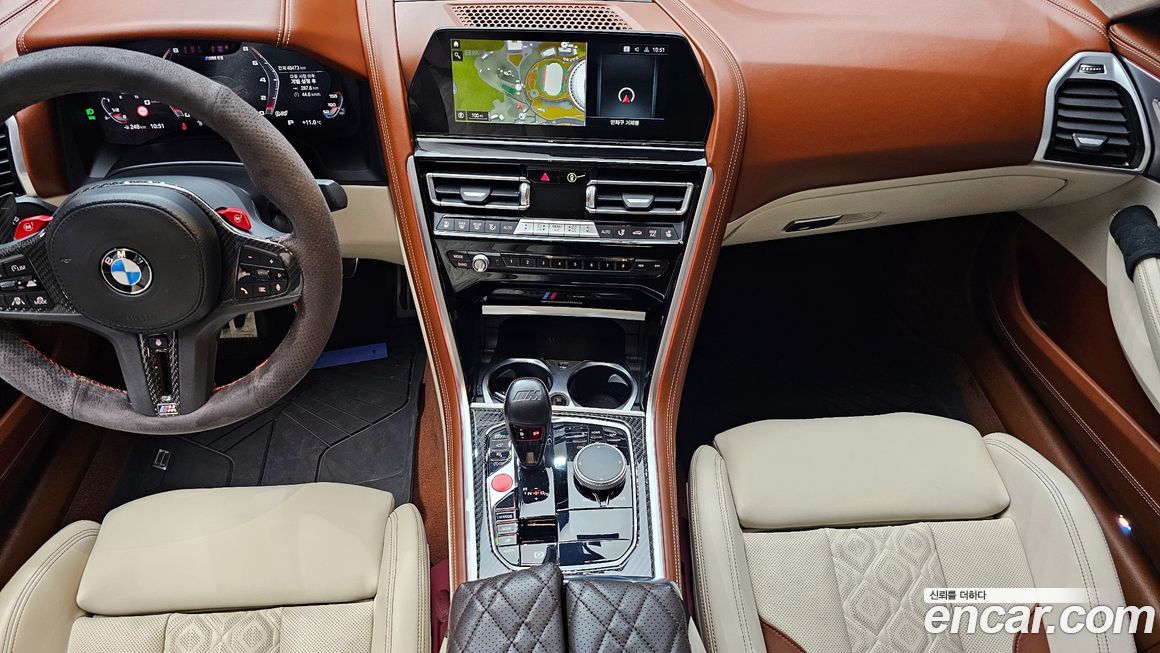 BMW M8 2022