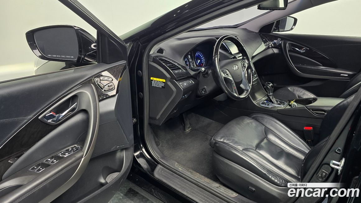 Hyundai Grandeur 2016