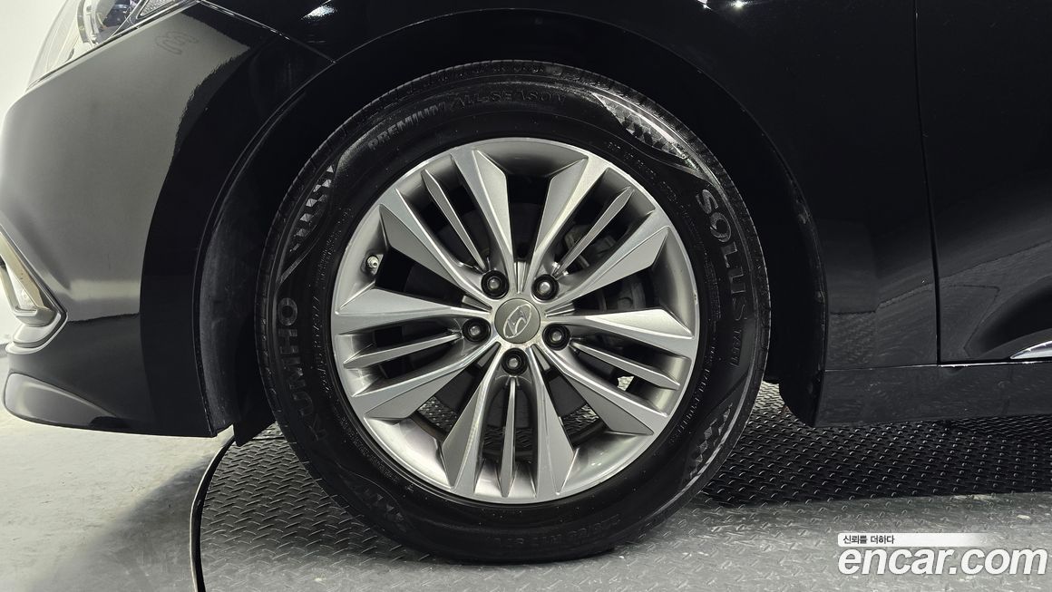 Hyundai Grandeur 2016