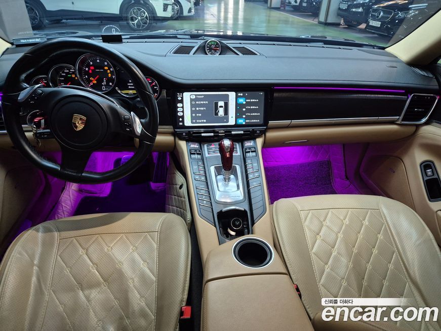 Porsche Panamera 2016