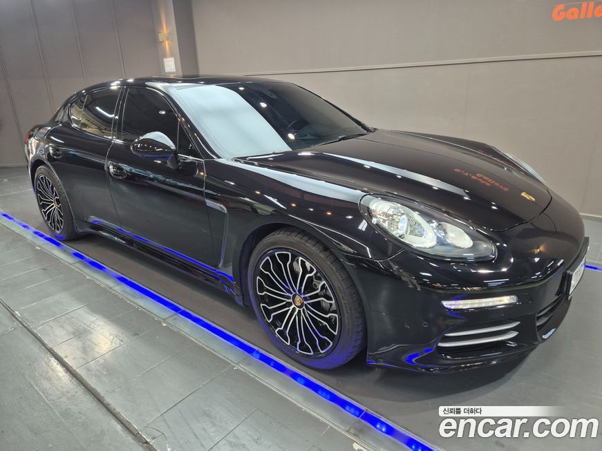 Porsche Panamera 2016