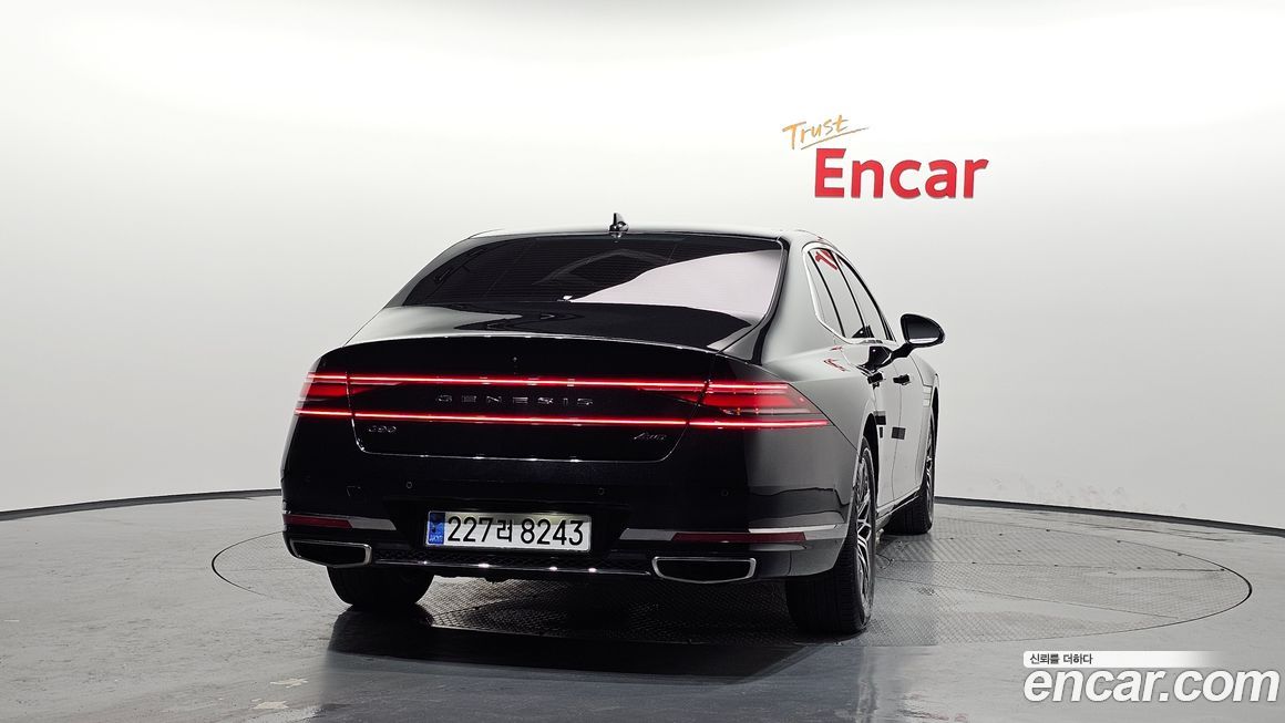 Genesis G90 2023