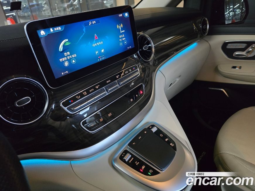 Mercedes-Benz V-Class 2022