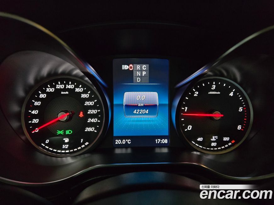 Mercedes-Benz V-Class 2022