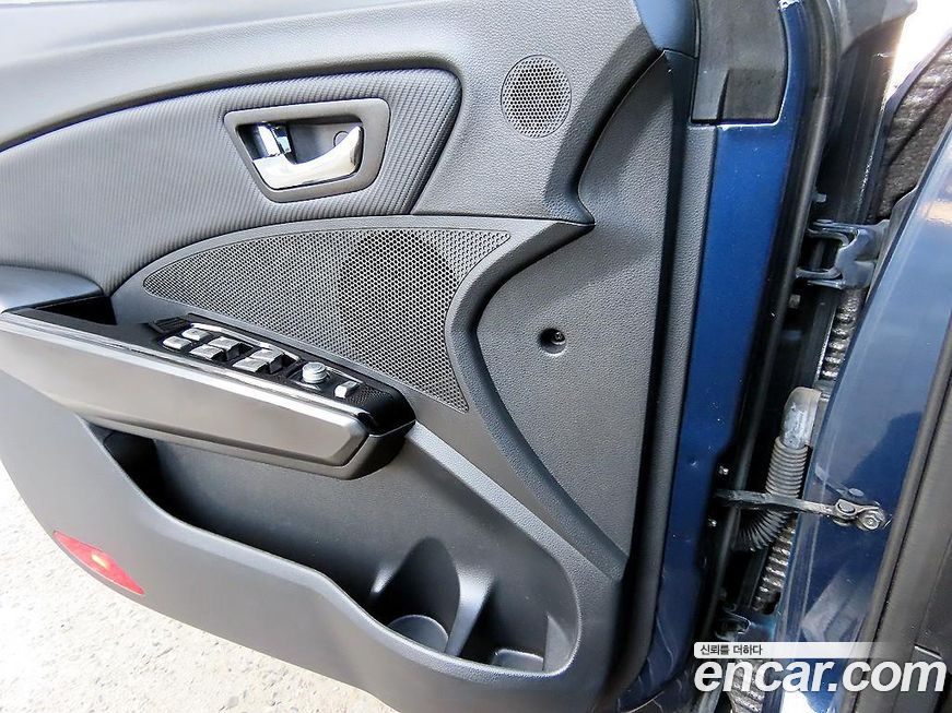 KG_Mobility_Ssangyong TIBOLI 2017