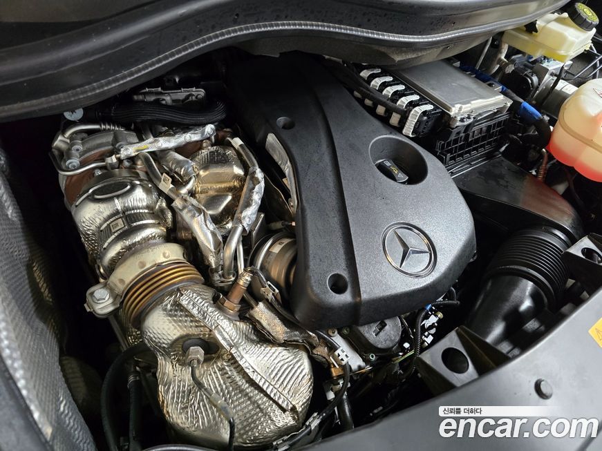 Mercedes-Benz V-Class 2022