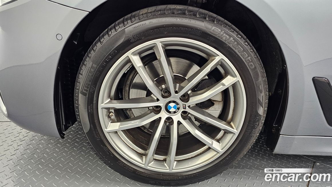 BMW 5-Series 2017