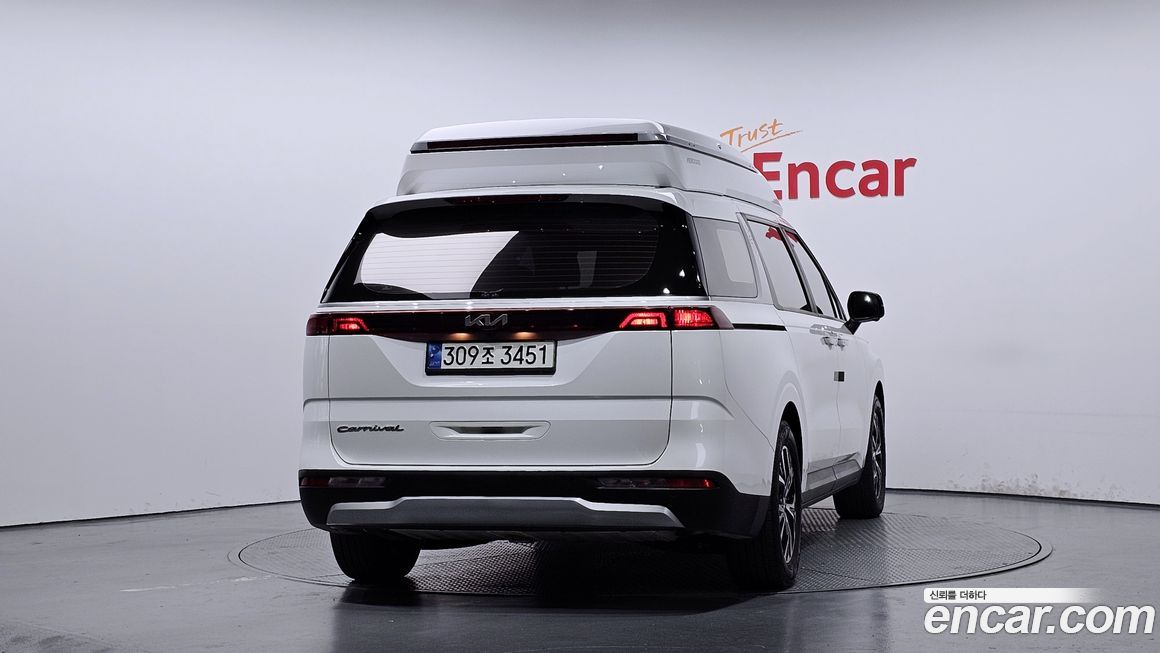 Kia Canival 2021