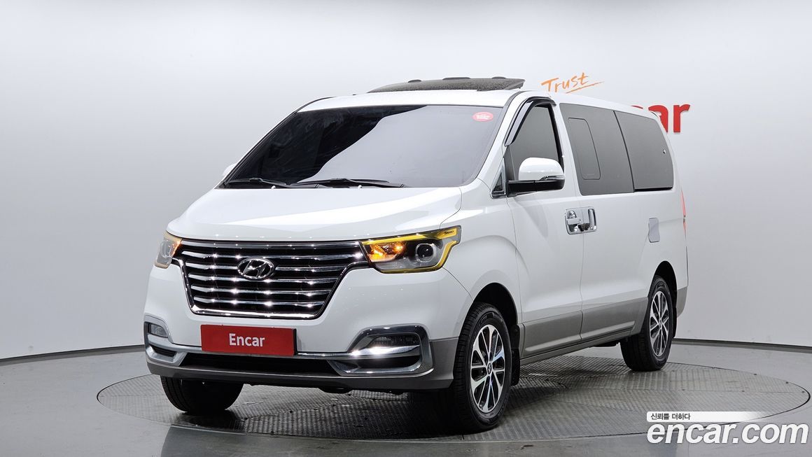 Hyundai Starex 2021