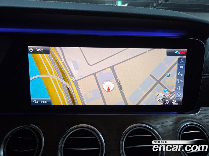 Mercedes-Benz E-Class 2020