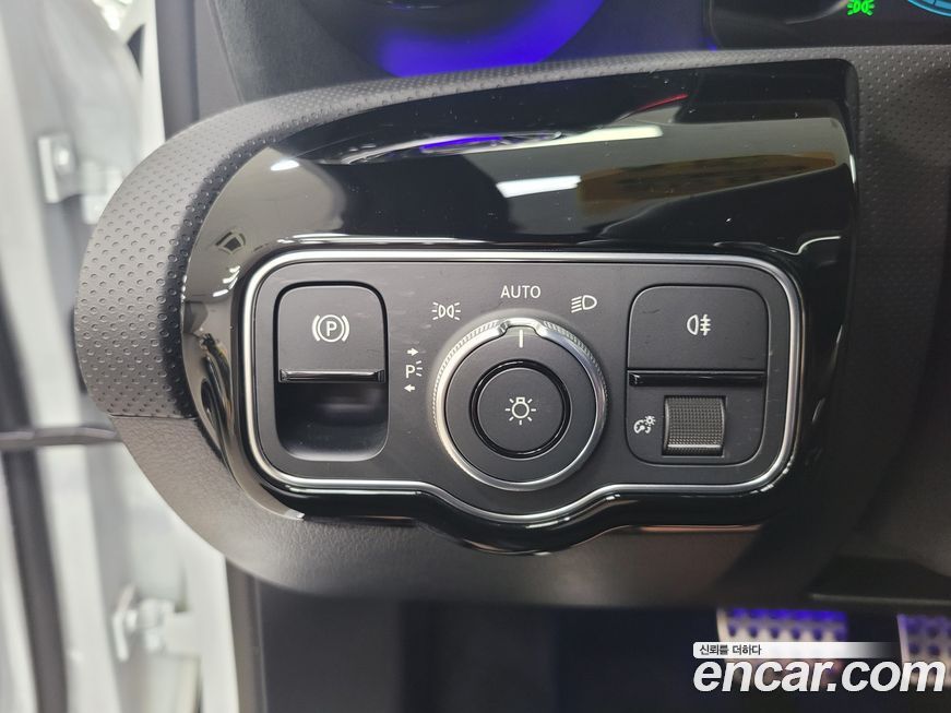 Mercedes-Benz A-Class 2021