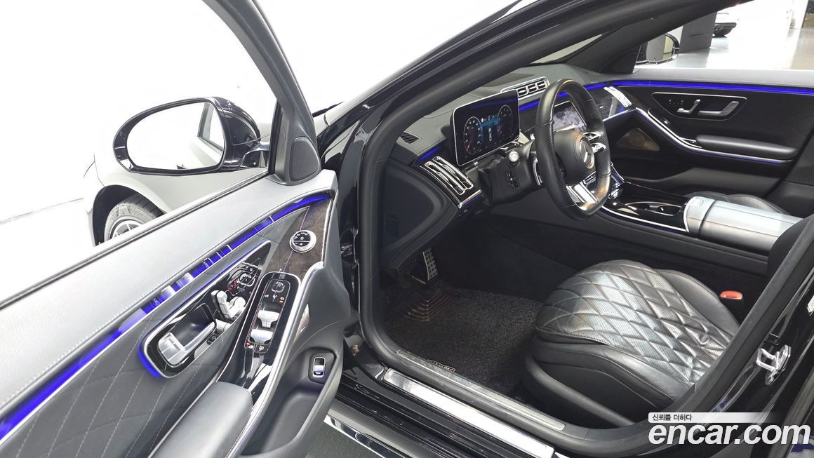 Mercedes-Benz S-Class 2021