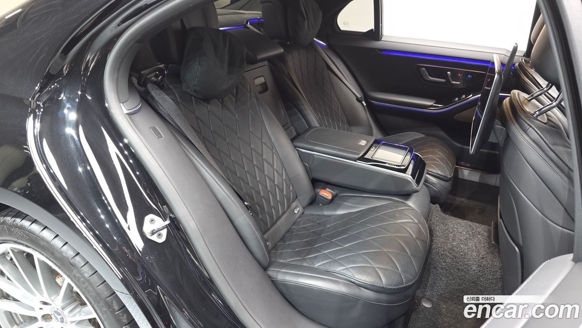 Mercedes-Benz S-Class 2021