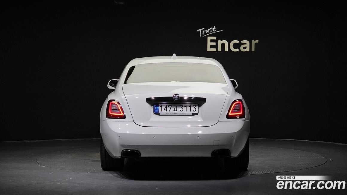 Rolls-Royce Ghost 2023