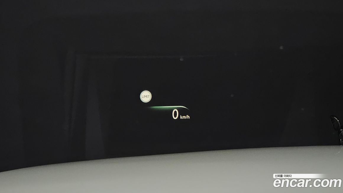 Rolls-Royce Ghost 2023