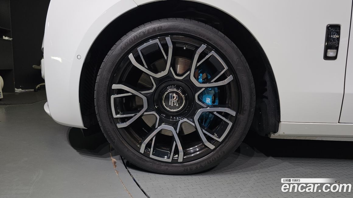 Rolls-Royce Ghost 2023