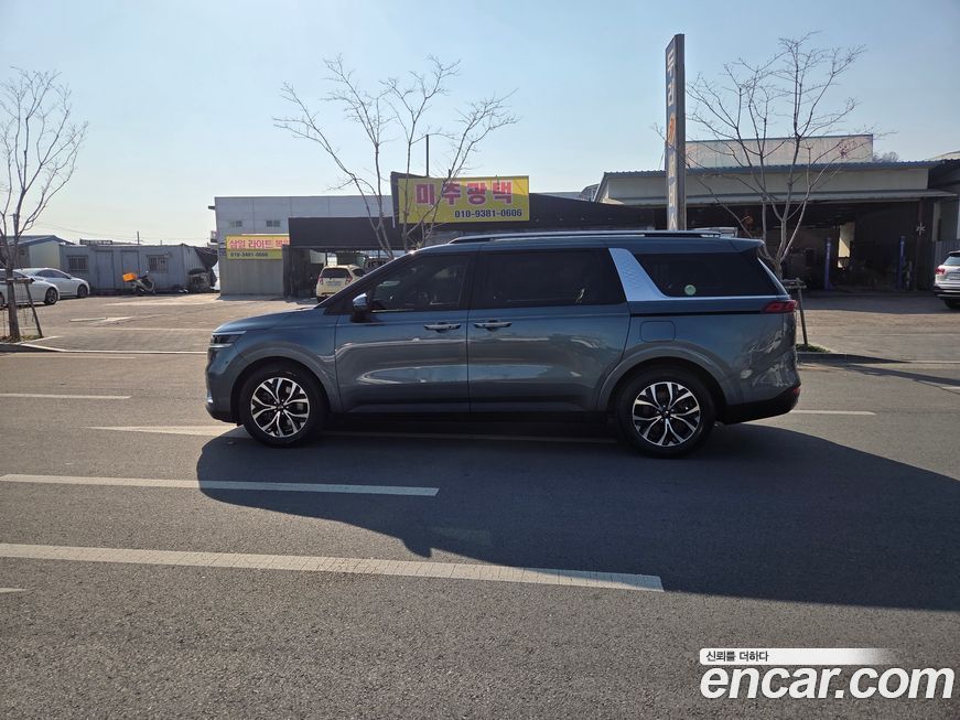 Kia Canival 2021