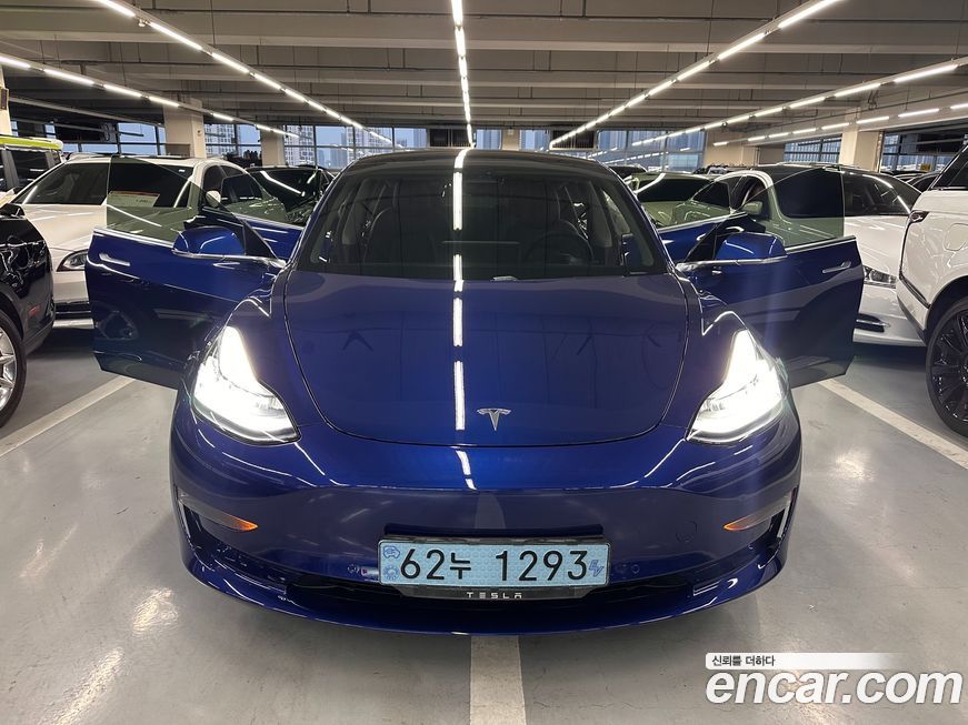 Tesla Model 3 2020