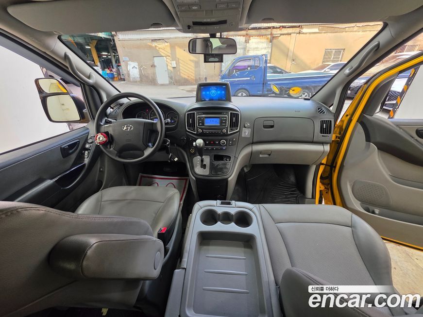 Hyundai Starex 2019