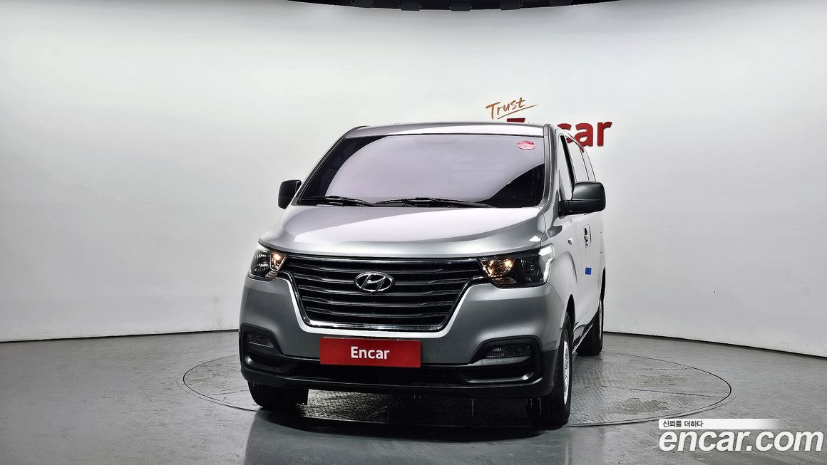 Hyundai Starex 2019