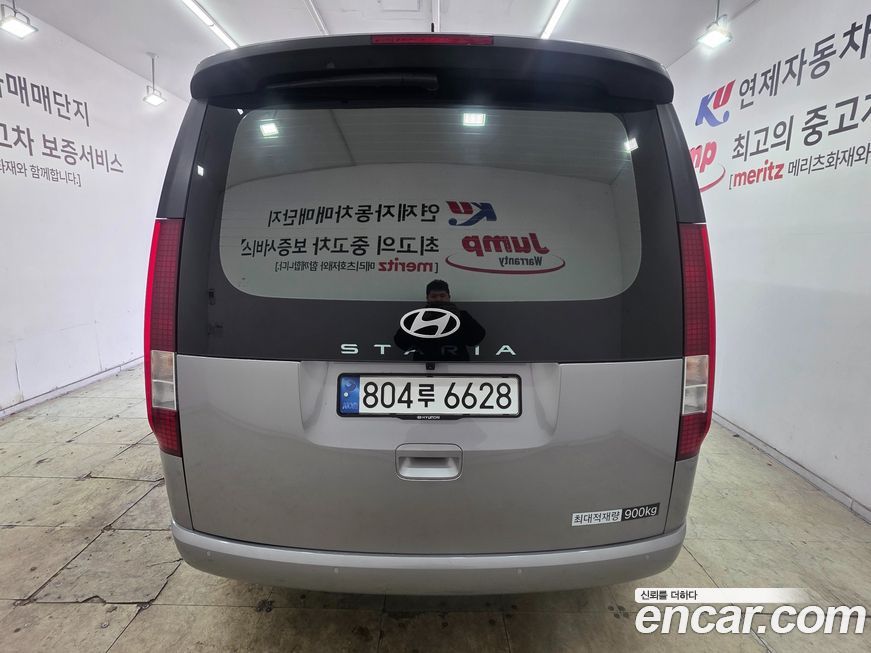 Hyundai Staria 2025