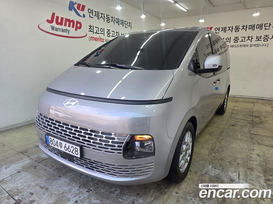 Hyundai Staria 2025