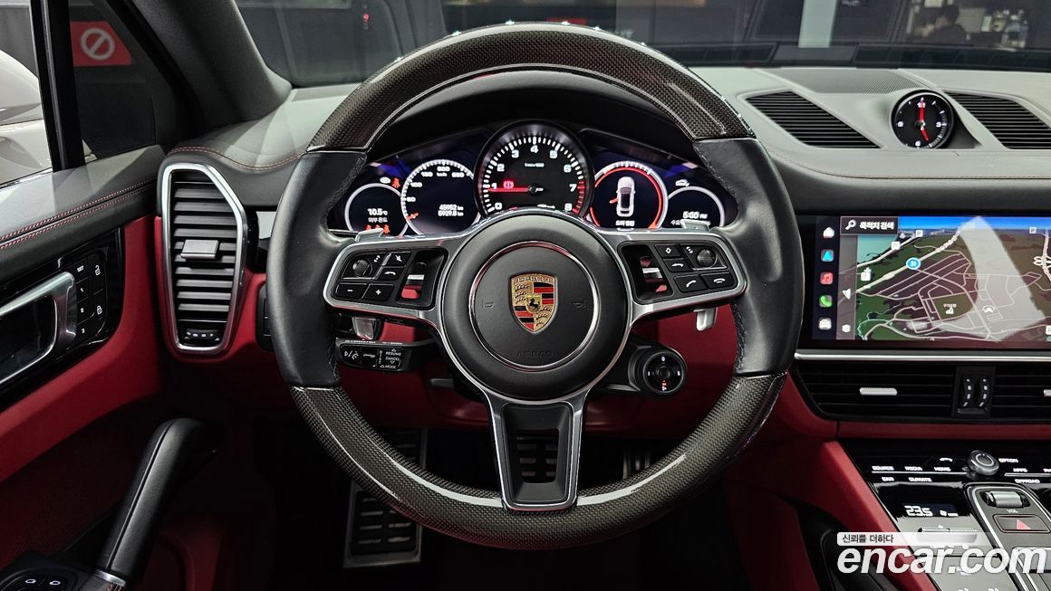 Porsche Cayenne 2022