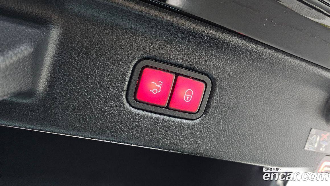 Mercedes-Benz S-Class 2023