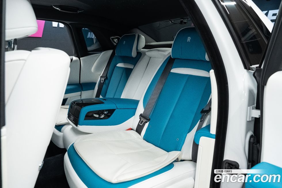 Rolls-Royce Ghost 2022