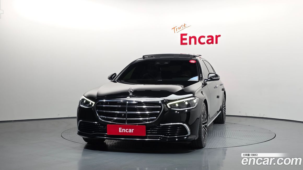 Mercedes-Benz S-Class 2021