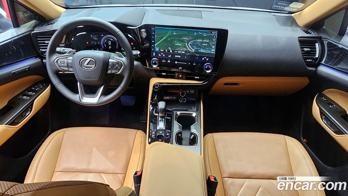 Lexus NX 2024