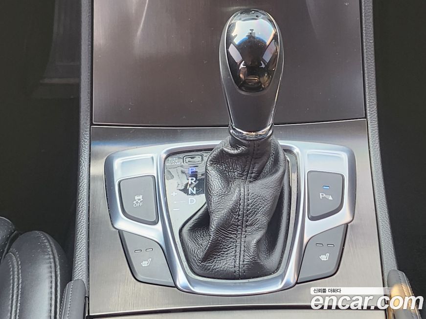 Hyundai Grandeur 2016