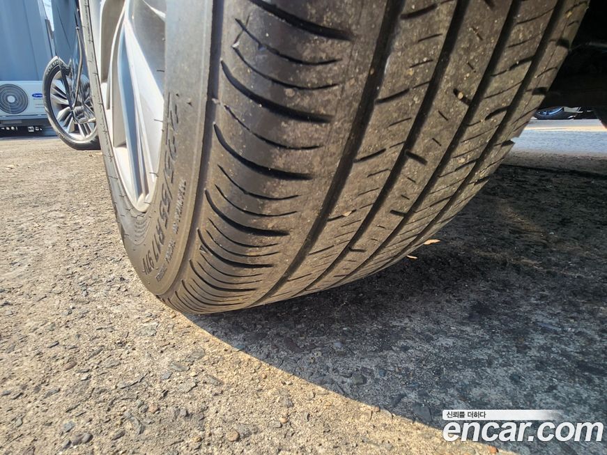 Hyundai Grandeur 2016