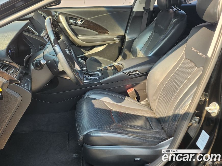 Hyundai Grandeur 2016