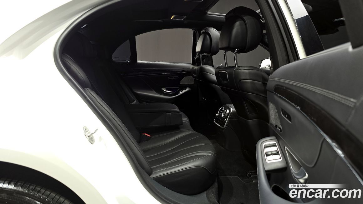 Mercedes-Benz S-Class 2018