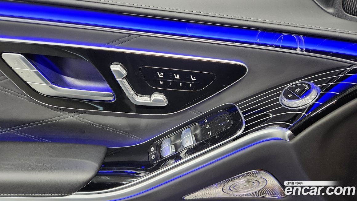 Mercedes-Benz S-Class 2024