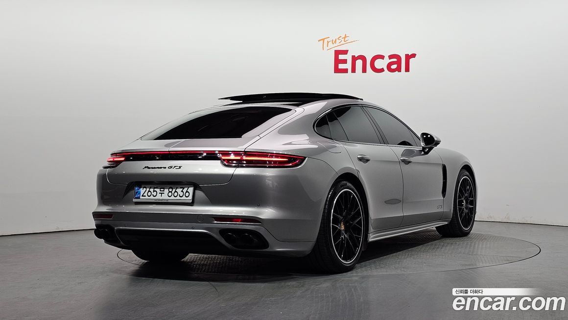 Porsche Panamera 2020