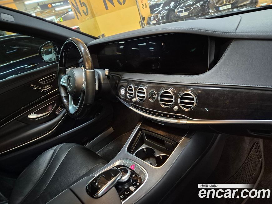 Mercedes-Benz S-Class 2019