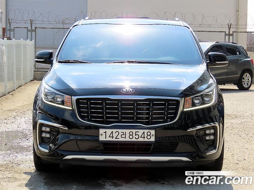 Kia Canival 2019