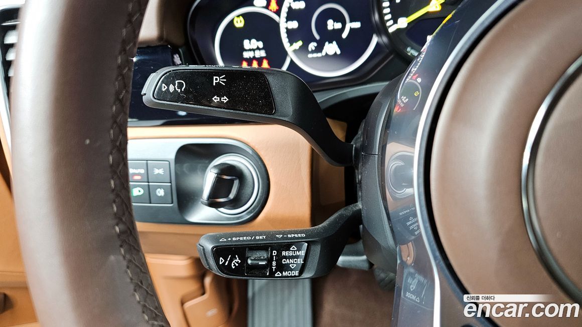 Porsche Cayenne 2023