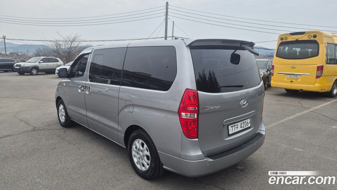 Hyundai Starex 2015