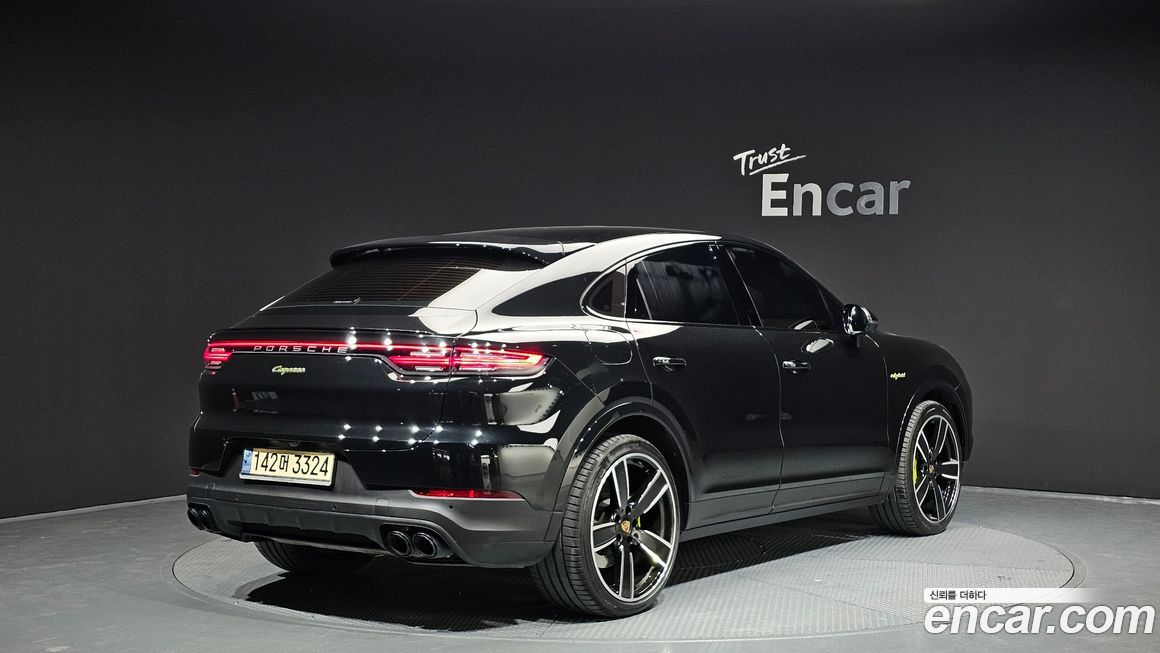 Porsche Cayenne 2023